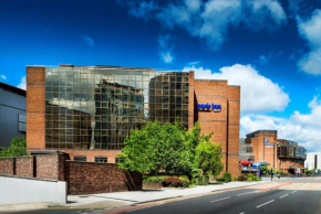  Park Inn by Radisson Cardiff City Centre  Кардифф